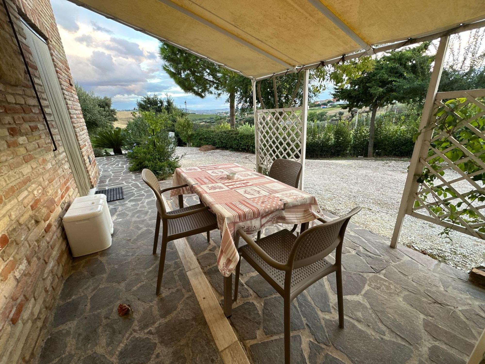 לורטו Agriturismo Case Al Sole מראה חיצוני תמונה