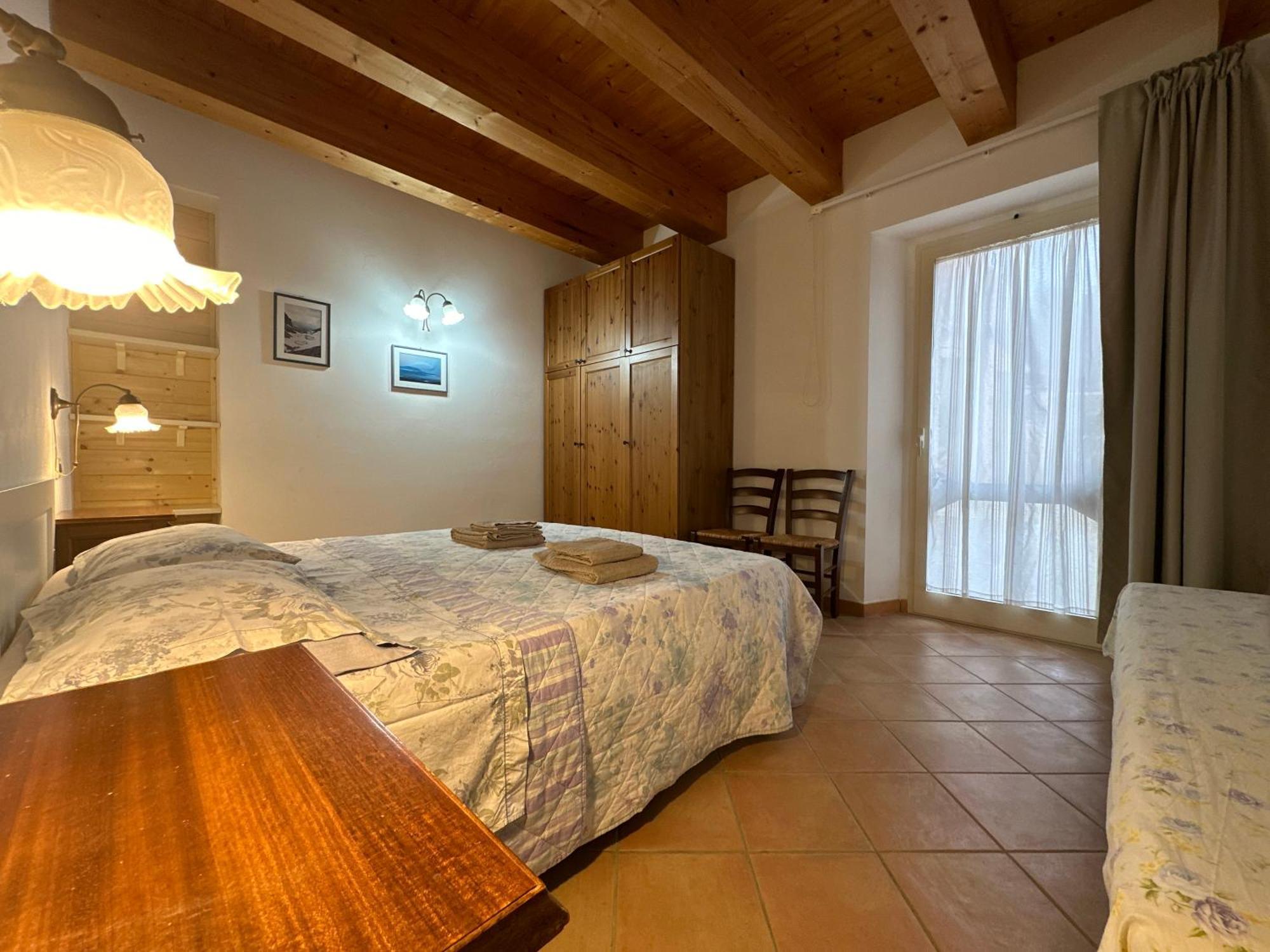 לורטו Agriturismo Case Al Sole מראה חיצוני תמונה